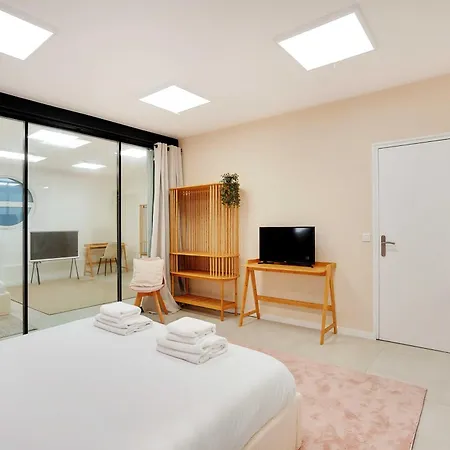 Apartment Loft Moderne Et Chic 130 M2- Menilmontant Paris
